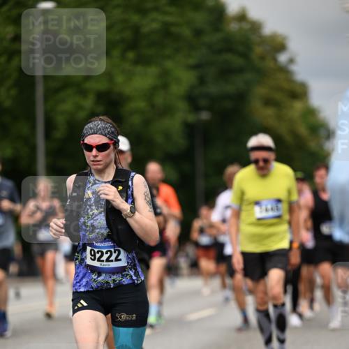 29.06.2025 - hella hamburg halbmarathon Dr. Thomas Lammeyer http://msf.ph/oto/8493991 29.06.2025 10:22:39 Kennedybrücke 1234, 1521, 1820, 2335, 2634, 2821, 3125, 3202, 4123, 4383, 5264, 5266, 5611, 5733, 5909, 6413, 7121, 7413, 7445, 7838, 8067, 8341, 8665, 9222, 9276, 9505, 9844, 10174, 10467, 10502, 10659, 10856, 10908, 10946, 11020 meine-sportfotos.de