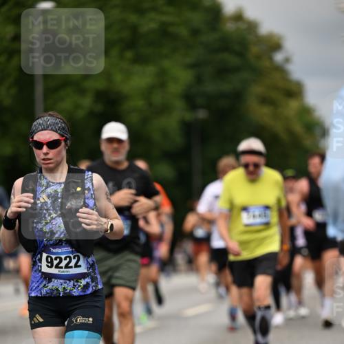 29.06.2025 - hella hamburg halbmarathon Dr. Thomas Lammeyer http://msf.ph/oto/8494012 29.06.2025 10:22:39 Kennedybrücke 1234, 1521, 1820, 2335, 2634, 2821, 3125, 3202, 4123, 4383, 5264, 5266, 5611, 5733, 5909, 6413, 7121, 7413, 7445, 7838, 8067, 8341, 8665, 9222, 9276, 9505, 9844, 10174, 10467, 10502, 10659, 10856, 10908, 10946, 11020 meine-sportfotos.de