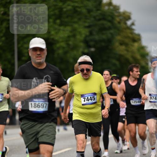 29.06.2025 - hella hamburg halbmarathon Dr. Thomas Lammeyer http://msf.ph/oto/8494043 29.06.2025 10:22:41 Kennedybrücke 1234, 1521, 1820, 2335, 2634, 2821, 3125, 3202, 4123, 4383, 5264, 5266, 5611, 5733, 5909, 5910, 6413, 7121, 7413, 7445, 7454, 7838, 8067, 8341, 8665, 9222, 9276, 9505, 9844, 10174, 10467, 10502, 10659, 10856, 11020 meine-sportfotos.de