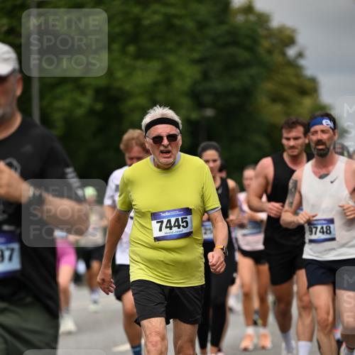 29.06.2025 - hella hamburg halbmarathon Dr. Thomas Lammeyer http://msf.ph/oto/8494257 29.06.2025 10:22:42 Kennedybrücke 1234, 1521, 1820, 2335, 2634, 2821, 3125, 3202, 4123, 4383, 5049, 5264, 5266, 5611, 5733, 5909, 5910, 6413, 7121, 7214, 7413, 7445, 7454, 8067, 8341, 8665, 9222, 9276, 9505, 10467, 10502, 10659, 10856, 11020 meine-sportfotos.de