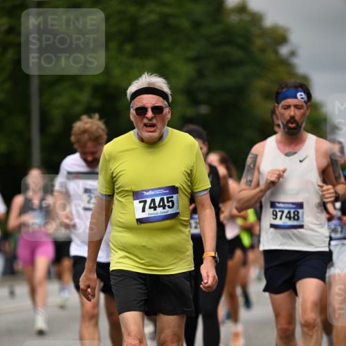 29.06.2025 - hella hamburg halbmarathon Dr. Thomas Lammeyer http://msf.ph/oto/8494290 29.06.2025 10:22:42 Kennedybrücke 1234, 1521, 1820, 2335, 2634, 2821, 3125, 3202, 4123, 4383, 5049, 5264, 5266, 5611, 5733, 5909, 5910, 6413, 7121, 7214, 7413, 7445, 7454, 8067, 8341, 8665, 9222, 9276, 9505, 10467, 10502, 10659, 10856, 11020 meine-sportfotos.de