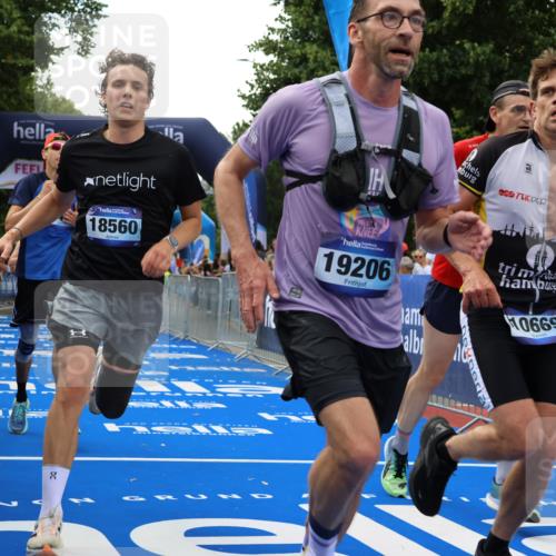 29.06.2025 - hella hamburg halbmarathon Strokosch-Dieckow http://msf.ph/oto/8494307 29.06.2025 10:44:39 Ziel 1468, 1782, 1941, 2365, 2402, 2970, 3305, 3785, 4270, 4991, 5476, 6490, 6495, 7710, 10669, 12711, 14351, 14798, 14816, 15185, 15233, 15862, 16224, 17251, 18107, 18437, 18464, 18539, 18560, 18868, 19206 meine-sportfotos.de