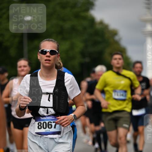 29.06.2025 - hella hamburg halbmarathon Dr. Thomas Lammeyer http://msf.ph/oto/8494372 29.06.2025 10:22:46 Kennedybrücke 1234, 1521, 1820, 2335, 2821, 3125, 3202, 3321, 3591, 3592, 4123, 4383, 5049, 5264, 5266, 5611, 5733, 5909, 5910, 6413, 7121, 7214, 7445, 7454, 8067, 8341, 8665, 8799, 9222, 9276, 9505, 9549, 9658, 10172, 10467, 10502, 10659, 10856, 11020 meine-sportfotos.de