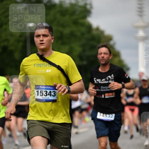 29.06.2025 - hella hamburg halbmarathon Dr. Thomas Lammeyer http://msf.ph/oto/8494443 29.06.2025 10:22:48 Kennedybrücke 1234, 1521, 2335, 2821, 3202, 3321, 3591, 3592, 4123, 4383, 5049, 5264, 5266, 5611, 5733, 5910, 6413, 7121, 7214, 7445, 7454, 8067, 8341, 8665, 8799, 9222, 9276, 9505, 9549, 9658, 10172, 10467, 10502, 10687, 10856, 11020 meine-sportfotos.de