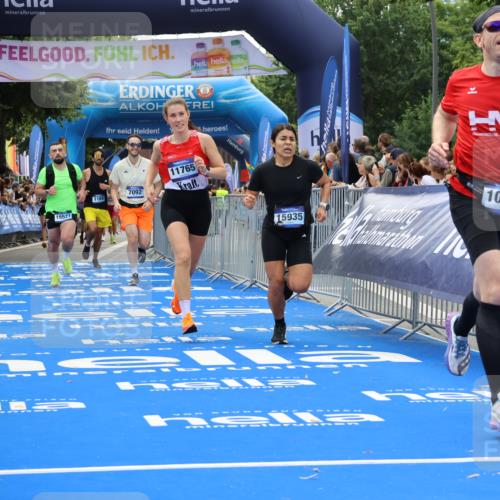 29.06.2025 - hella hamburg halbmarathon Strokosch-Dieckow http://msf.ph/oto/8494589 29.06.2025 10:41:49 Ziel 1169, 1512, 1763, 7092, 10415, 11765, 14346, 15521, 15535, 15935, 16507 meine-sportfotos.de
