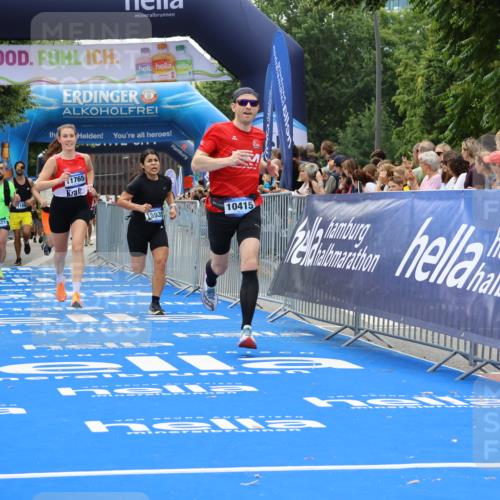 29.06.2025 - hella hamburg halbmarathon Strokosch-Dieckow http://msf.ph/oto/8494657 29.06.2025 10:41:48 Ziel 1169, 1512, 1763, 7092, 10415, 11765, 14346, 15521, 15535, 15935, 16507 meine-sportfotos.de