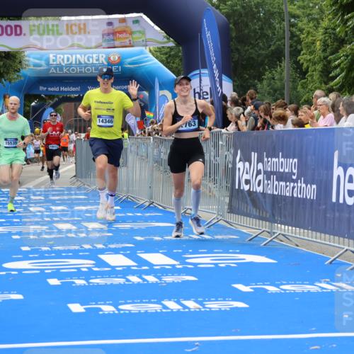 29.06.2025 - hella hamburg halbmarathon Strokosch-Dieckow http://msf.ph/oto/8494868 29.06.2025 10:41:43 Ziel 1512, 1763, 7092, 9640, 10415, 11765, 13714, 14346, 15535, 15935 meine-sportfotos.de