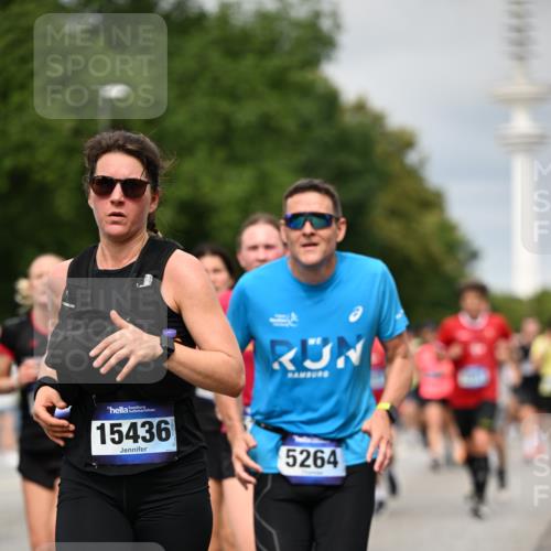29.06.2025 - hella hamburg halbmarathon Dr. Thomas Lammeyer http://msf.ph/oto/8495238 29.06.2025 10:22:57 Kennedybrücke 1234, 1349, 1521, 2096, 2335, 3026, 3202, 3321, 3591, 3592, 4123, 4383, 4718, 4845, 5049, 5264, 5266, 5611, 5733, 5910, 6194, 6413, 6477, 6482, 7121, 7214, 7445, 7454, 8067, 8665, 8799, 9276, 9505, 9549, 9658, 9756, 9757, 9964, 10037, 10172, 10467, 10502, 10687, 10816, 10856, 11020 meine-sportfotos.de
