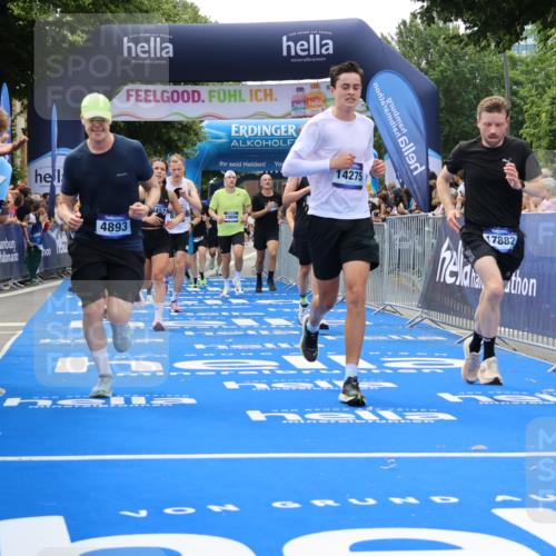 29.06.2025 - hella hamburg halbmarathon Strokosch-Dieckow http://msf.ph/oto/8495467 29.06.2025 10:41:29 Ziel 2579, 2797, 3204, 4893, 5987, 7774, 7796, 8358, 9885, 10783, 10894, 12588, 13457, 13714, 14275, 14555, 16084, 17159, 17882, 18412, 18442, 18491, 18509, 18573 meine-sportfotos.de