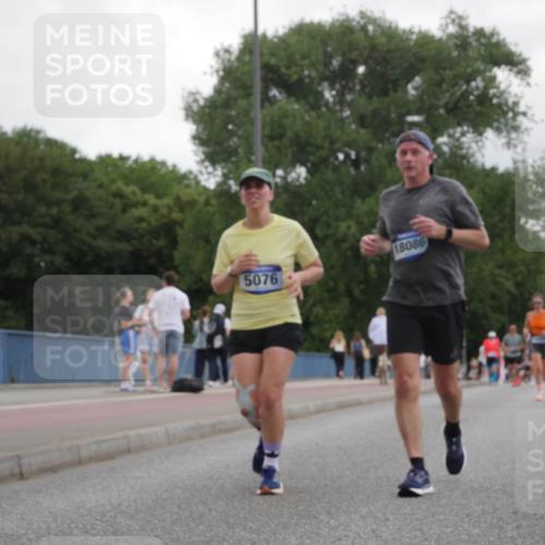 29.06.2025 - hella hamburg halbmarathon Luisa Fischer http://msf.ph/oto/8495655 29.06.2025 10:53:55 Kennedybrücke 18086, 5076, 1478, 1487, 1511, 2047, 4695, 7133, 7161, 7677, 8833, 9096 meine-sportfotos.de
