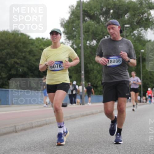29.06.2025 - hella hamburg halbmarathon Luisa Fischer http://msf.ph/oto/8495663 29.06.2025 10:53:55 Kennedybrücke 5076, 18086, 1478, 1487, 1511, 2047, 4695, 7133, 7161, 7677, 8833, 9096 meine-sportfotos.de