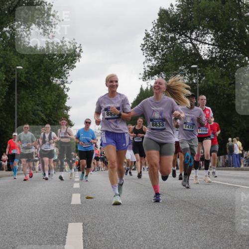 29.06.2025 - hella hamburg halbmarathon Luisa Fischer http://msf.ph/oto/8495749 29.06.2025 10:54:03 Kennedybrücke 16436, 164, 16412, 885, 18404, 8986, 8833, 1478, 14940, 14773, 1478, 3647, 4695, 6178, 7133, 7161, 7677, 8833, 8986, 10437 meine-sportfotos.de