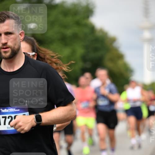 29.06.2025 - hella hamburg halbmarathon Dr. Thomas Lammeyer http://msf.ph/oto/8495814 29.06.2025 10:23:07 Kennedybrücke 1349, 1521, 1718, 2096, 2311, 2781, 3026, 3321, 3529, 3591, 3592, 4718, 4845, 5034, 5049, 5098, 5264, 5266, 5323, 5910, 6194, 6413, 6477, 6482, 7051, 7214, 7252, 7454, 7566, 7844, 8575, 8799, 9549, 9652, 9658, 9756, 9757, 9964, 10037, 10172, 10687, 10816, 11081 meine-sportfotos.de