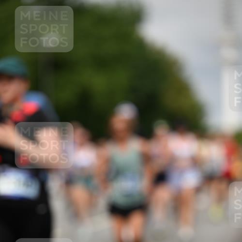 29.06.2025 - hella hamburg halbmarathon Dr. Thomas Lammeyer http://msf.ph/oto/8496321 29.06.2025 10:23:14 Kennedybrücke 1325, 1349, 1718, 1755, 2017, 2096, 2311, 2589, 2781, 2895, 3026, 3105, 3118, 3321, 3529, 3592, 4718, 4722, 4845, 5034, 5098, 5323, 6194, 6270, 6477, 6482, 7051, 7252, 7566, 7844, 8575, 8799, 9252, 9549, 9652, 9658, 9756, 9757, 9964, 10037, 10172, 10687, 10816, 11081 meine-sportfotos.de