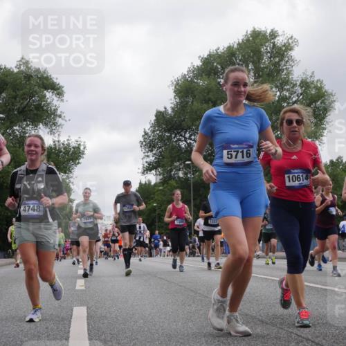 29.06.2025 - hella hamburg halbmarathon Luisa Fischer http://msf.ph/oto/8496483 29.06.2025 10:55:01 Kennedybrücke 14762, 4748, 7771, 7825, 13522, 5716, 1404, 1203, 1376, 10614, 8200, 1203, 1404, 2736, 3038, 5062, 5716, 6091, 6954, 7770, 7771, 7825, 7992, 8200, 8621, 10614, 10673 meine-sportfotos.de