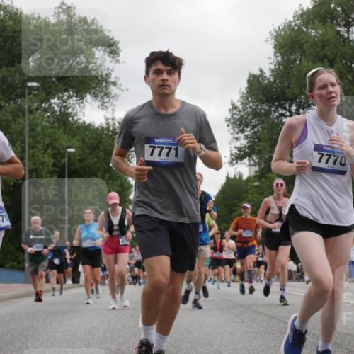 29.06.2025 - hella hamburg halbmarathon Luisa Fischer http://msf.ph/oto/8496565 29.06.2025 10:55:09 Kennedybrücke 16670, 11101, 91, 7771, 7770, 35, 1418, 1203, 1404, 1418, 4878, 5062, 5394, 5534, 6954, 7770, 7771, 8040, 9460, 9462, 9590, 10830 meine-sportfotos.de