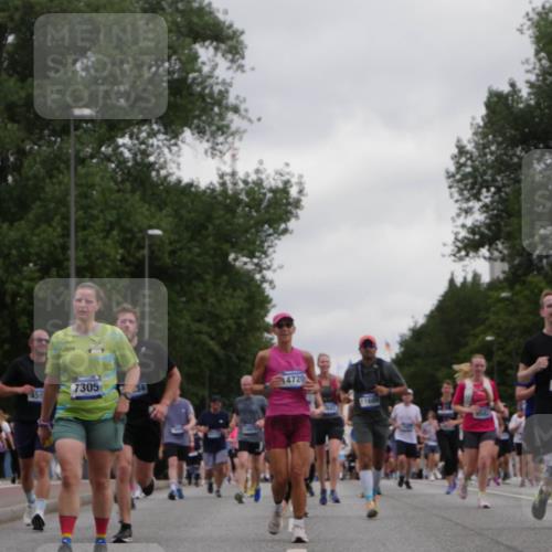 29.06.2025 - hella hamburg halbmarathon Luisa Fischer http://msf.ph/oto/8496664 29.06.2025 10:55:18 Kennedybrücke 7339, 459, 7305, 34, 14720, 7841, 1997, 3934, 5534, 6456, 7841, 9460, 9582, 9583, 9590, 9594 meine-sportfotos.de