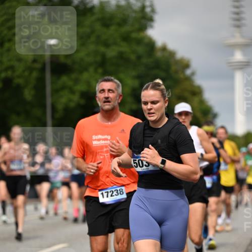29.06.2025 - hella hamburg halbmarathon Dr. Thomas Lammeyer http://msf.ph/oto/8496826 29.06.2025 10:23:27 Kennedybrücke 1159, 1160, 1325, 1332, 1708, 1718, 1755, 2017, 2311, 2589, 2703, 2781, 2812, 2895, 3105, 3118, 3529, 4108, 4110, 4722, 5034, 5080, 5098, 5323, 5449, 6249, 6270, 6542, 6736, 7051, 7143, 7252, 7566, 7844, 8575, 8761, 9252, 9270, 9272, 9652, 9856, 10124, 10129, 10540, 11081 meine-sportfotos.de