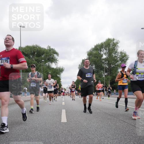 29.06.2025 - hella hamburg halbmarathon Luisa Fischer http://msf.ph/oto/8497217 29.06.2025 10:56:14 Kennedybrücke 8125, 4606, 10, 12193, 6135, 7511, 6604, 18751, 2420, 2983, 6135, 6604, 7032, 7511, 7690, 7871, 10080, 10417, 10568 meine-sportfotos.de