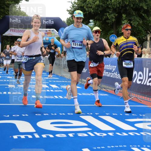 29.06.2025 - hella hamburg halbmarathon Strokosch-Dieckow http://msf.ph/oto/8497441 29.06.2025 10:54:29 Ziel 1442, 2474, 3426, 3794, 4635, 4868, 5259, 6511, 7129, 8772, 8798, 9012, 10040, 10368, 10376, 11009, 11797, 11799, 12321, 12362, 12607, 15146, 16327, 19067 meine-sportfotos.de