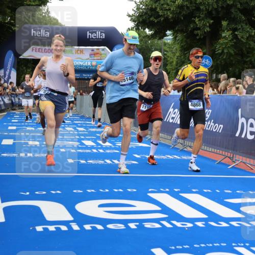 29.06.2025 - hella hamburg halbmarathon Strokosch-Dieckow http://msf.ph/oto/8497538 29.06.2025 10:54:28 Ziel 1442, 2474, 3426, 3794, 4635, 4868, 5259, 6511, 6512, 7129, 8772, 8798, 10040, 10368, 10376, 11009, 11797, 11799, 12321, 12362, 12607, 15146, 16327, 19067 meine-sportfotos.de