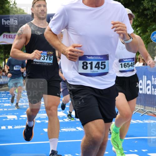 29.06.2025 - hella hamburg halbmarathon Strokosch-Dieckow http://msf.ph/oto/8498458 29.06.2025 10:43:55 Ziel 1558, 3437, 3697, 3907, 4981, 5624, 5692, 6705, 8063, 8145, 8900, 9043, 9081, 9374, 10493, 10596, 11346, 11809, 12438, 12966, 13897, 14861, 15383, 16549, 17376, 17403, 17516, 18650, 18678 meine-sportfotos.de
