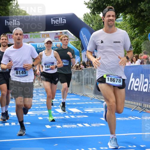 29.06.2025 - hella hamburg halbmarathon Strokosch-Dieckow http://msf.ph/oto/8498463 29.06.2025 10:43:53 Ziel 3437, 3697, 3907, 4981, 5624, 5692, 7185, 8063, 8145, 8900, 9043, 9374, 10493, 10596, 11778, 11809, 12438, 12966, 13897, 14861, 15383, 15512, 16062, 16549, 17376, 17403, 17516, 18650, 18678 meine-sportfotos.de