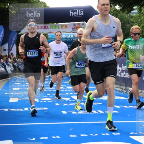 29.06.2025 - hella hamburg halbmarathon Strokosch-Dieckow http://msf.ph/oto/8498729 29.06.2025 10:43:32 Ziel 3116, 3928, 4080, 4318, 5124, 5436, 5506, 7635, 8664, 9114, 9931, 10246, 11648, 12623, 13421, 13996, 14484, 14690, 15328, 15932, 16338, 17912, 18449, 18513, 18775, 18810, 18942, 19229 meine-sportfotos.de