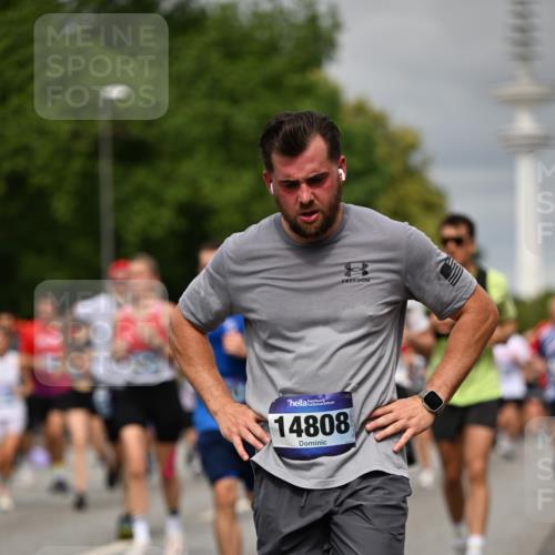 29.06.2025 - hella hamburg halbmarathon Dr. Thomas Lammeyer http://msf.ph/oto/8499118 29.06.2025 10:23:58 Kennedybrücke 1145, 2405, 2795, 2918, 2993, 2995, 3446, 3631, 3678, 4170, 4539, 4562, 4570, 4614, 4979, 5035, 5123, 5178, 5251, 5397, 5429, 5556, 5834, 5849, 5878, 6444, 6796, 6797, 6872, 6874, 6939, 7137, 7248, 7249, 7647, 7836, 7917, 8427, 8537, 8778, 10349, 10594, 10622, 10966, 11028, 11036, 11247 meine-sportfotos.de