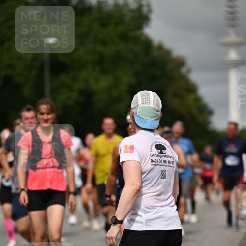 29.06.2025 - hella hamburg halbmarathon Dr. Thomas Lammeyer http://msf.ph/oto/8499812 29.06.2025 10:24:20 Kennedybrücke 1046, 1069, 1110, 1115, 1145, 1534, 2357, 3278, 3678, 4539, 4585, 4614, 4737, 4739, 5123, 5556, 5659, 5831, 5834, 5849, 5937, 6444, 7101, 7137, 7519, 7739, 7744, 7808, 7917, 8387, 8462, 8588, 9136, 9196, 9735, 10414, 10550, 10595, 10622, 11028, 11036, 11434 meine-sportfotos.de