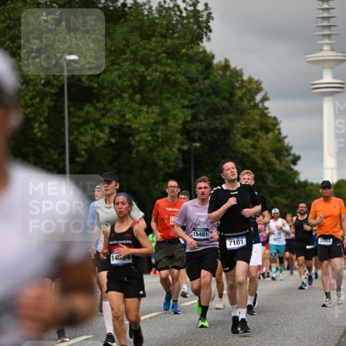 29.06.2025 - hella hamburg halbmarathon Dr. Thomas Lammeyer http://msf.ph/oto/8500274 29.06.2025 10:24:33 Kennedybrücke 1046, 1069, 1110, 1115, 1154, 1471, 1474, 1534, 2064, 2357, 3733, 3842, 4422, 4585, 4737, 4739, 5659, 5831, 5937, 7101, 7131, 7519, 7739, 7808, 8025, 8387, 8462, 8588, 8738, 9136, 9196, 9735, 9873, 10041, 10414, 10550, 10595, 10613, 10647, 10754, 11100, 11434 meine-sportfotos.de