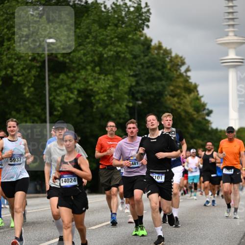 29.06.2025 - hella hamburg halbmarathon Dr. Thomas Lammeyer http://msf.ph/oto/8500295 29.06.2025 10:24:33 Kennedybrücke 1046, 1069, 1110, 1115, 1154, 1471, 1474, 1534, 2064, 2357, 3733, 3842, 4422, 4585, 4737, 4739, 5659, 5831, 5937, 7101, 7131, 7519, 7739, 7808, 8025, 8387, 8462, 8588, 8738, 9136, 9196, 9735, 9873, 10041, 10414, 10550, 10595, 10613, 10647, 10754, 11100, 11434 meine-sportfotos.de