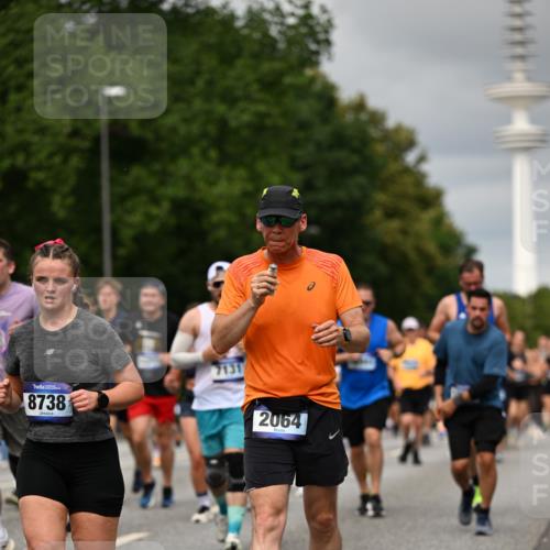 29.06.2025 - hella hamburg halbmarathon Dr. Thomas Lammeyer http://msf.ph/oto/8500645 29.06.2025 10:24:43 Kennedybrücke 1011, 1046, 1069, 1154, 1471, 1474, 1534, 2053, 2064, 2834, 3733, 3842, 4154, 4166, 4288, 4422, 4754, 4869, 5181, 5831, 5937, 6608, 6844, 6951, 7101, 7131, 7739, 8025, 8462, 8588, 8738, 8940, 9005, 9011, 9236, 9873, 10039, 10041, 10595, 10613, 10647, 10754, 11100 meine-sportfotos.de