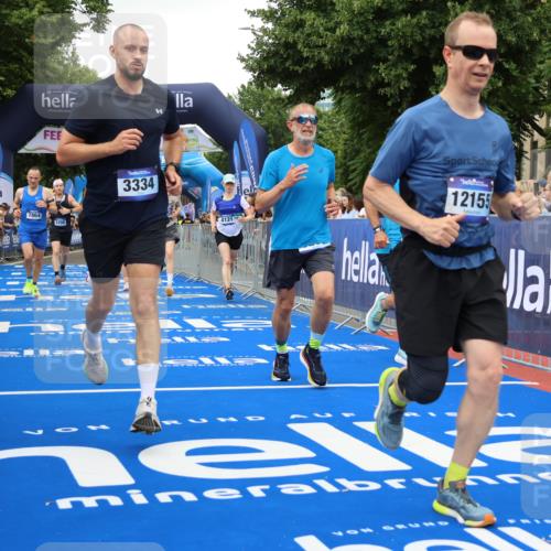 29.06.2025 - hella hamburg halbmarathon Strokosch-Dieckow http://msf.ph/oto/8501135 29.06.2025 10:53:02 Ziel 2111, 2208, 3059, 3258, 3334, 4121, 4770, 5907, 7509, 7864, 8587, 9093, 9537, 12155, 12367, 12519, 12910, 14323, 14791, 15430, 18590, 18720, 19208 meine-sportfotos.de