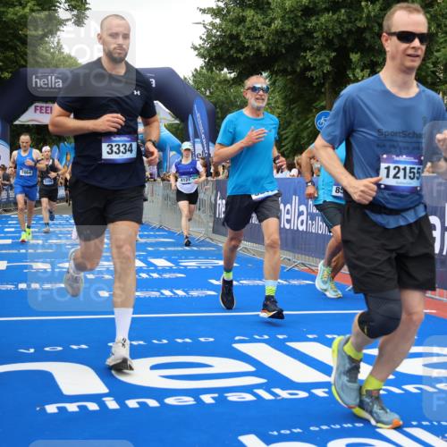 29.06.2025 - hella hamburg halbmarathon Strokosch-Dieckow http://msf.ph/oto/8501145 29.06.2025 10:53:02 Ziel 2111, 2208, 3059, 3258, 3334, 4121, 4770, 5907, 7509, 7864, 8587, 9093, 9537, 12155, 12367, 12519, 12910, 14323, 14791, 15430, 18590, 18720, 19208 meine-sportfotos.de