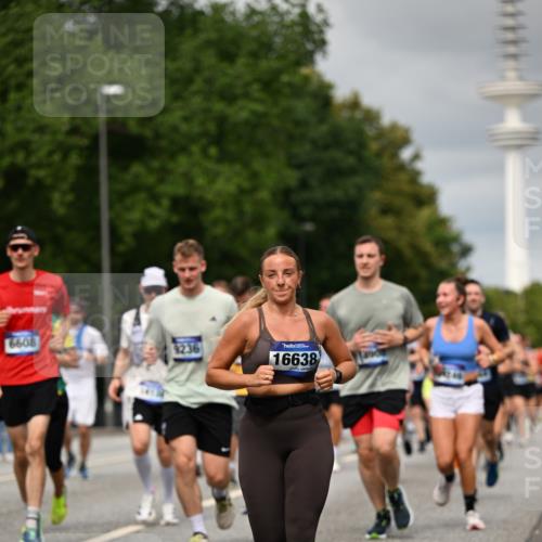 29.06.2025 - hella hamburg halbmarathon Dr. Thomas Lammeyer http://msf.ph/oto/8501204 29.06.2025 10:24:57 Kennedybrücke 1011, 2053, 2101, 2325, 2834, 2923, 2986, 3161, 3781, 3842, 4082, 4154, 4166, 4288, 4754, 4869, 5181, 5811, 5812, 6608, 6844, 6951, 7131, 8025, 8113, 8146, 8724, 8940, 9005, 9011, 9236, 9873, 9981, 10039, 10350, 10585, 10613, 10647, 10754, 11100, 11145 meine-sportfotos.de