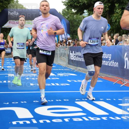 29.06.2025 - hella hamburg halbmarathon Strokosch-Dieckow http://msf.ph/oto/8501356 29.06.2025 10:52:58 Ziel 1257, 1258, 2099, 2208, 3059, 3258, 3334, 4121, 4557, 4558, 4770, 5907, 7509, 7864, 8139, 8587, 8720, 8955, 9093, 9537, 10724, 12155, 12367, 12519, 12910, 14323, 14791, 15430, 18590, 18720, 19208 meine-sportfotos.de