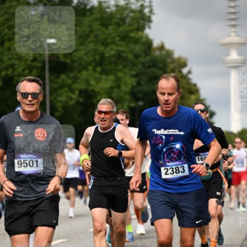 29.06.2025 - hella hamburg halbmarathon Dr. Thomas Lammeyer http://msf.ph/oto/8501885 29.06.2025 10:25:19 Kennedybrücke 1028, 1266, 1658, 2325, 2383, 2923, 2956, 2986, 3161, 3247, 3434, 3781, 3813, 4082, 4350, 5041, 5373, 5625, 5767, 6275, 6308, 7018, 7553, 7608, 8724, 8726, 8844, 9100, 9108, 9501, 10050, 10350, 10585, 10602, 11145 meine-sportfotos.de