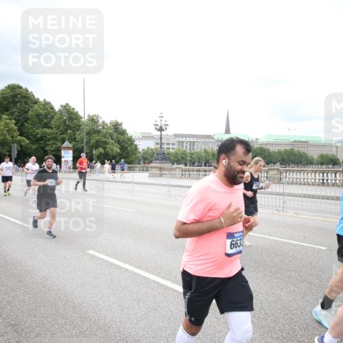 29.06.2025 - hella hamburg halbmarathon Jannik Wohlers http://msf.ph/oto/8502454 29.06.2025 10:58:32 Lombardsbrücke 1380, 2057, 2621, 2929, 3231, 3373, 3565, 3966, 4042, 4043, 4312, 4577, 4648, 5016, 5211, 5400, 6167, 6301, 6330, 6341, 6588, 6633, 6638, 6702, 7443, 7957, 8489, 8544, 8545, 8547, 8631, 8752, 9221, 10105, 10995, 11140, 11292, 11834, 11918, 12389, 12474, 12759, 12970, 13089, 13095, 13260, 13274, 13527, 13571, 15065, 15624, 17554, 17572, 17601, 17651, 17659, 17702, 18051, 18601, 19150 meine-sportfotos.de