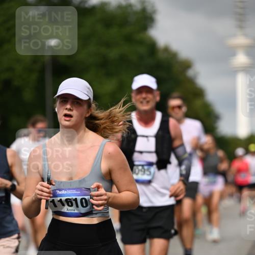 29.06.2025 - hella hamburg halbmarathon Dr. Thomas Lammeyer http://msf.ph/oto/8502641 29.06.2025 10:25:42 Kennedybrücke 1401, 2271, 2315, 2353, 2635, 2956, 3122, 3770, 3817, 4697, 4786, 5061, 5122, 5373, 5395, 5493, 5759, 5957, 6086, 7075, 7228, 7522, 7553, 7781, 8095, 8286, 9108, 9369, 9499, 9532, 9624, 10019, 10125, 10374, 10874, 11117 meine-sportfotos.de