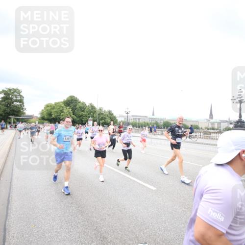 29.06.2025 - hella hamburg halbmarathon Jannik Wohlers http://msf.ph/oto/8502737 29.06.2025 10:58:43 Lombardsbrücke 1751, 1839, 2057, 2621, 2667, 2861, 3035, 3231, 3373, 3449, 3536, 3966, 4312, 4577, 4648, 5016, 5211, 5400, 5646, 6167, 6301, 6599, 6969, 7288, 7379, 7910, 8544, 8545, 8547, 8631, 8748, 8750, 8932, 9179, 10105, 10548, 10807, 10814, 10995, 11292, 11630, 11768, 11786, 11834, 11918, 12636, 12637, 12759, 13260, 15065, 15068, 15099, 15624, 17702, 18549, 18558, 18601, 19150, 19174 meine-sportfotos.de