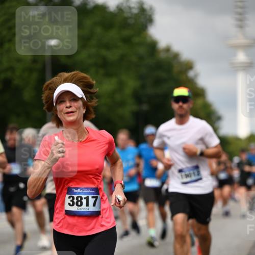 29.06.2025 - hella hamburg halbmarathon Dr. Thomas Lammeyer http://msf.ph/oto/8502961 29.06.2025 10:25:51 Kennedybrücke 1072, 1158, 1191, 1250, 1401, 1668, 1958, 2271, 2315, 2353, 2529, 2635, 2815, 2841, 3122, 3606, 3770, 3817, 3825, 3826, 4046, 4697, 4786, 5061, 5122, 5395, 5412, 5493, 5641, 5759, 5957, 6086, 6103, 7075, 7228, 7522, 7672, 7781, 8095, 8286, 8860, 8896, 8959, 9326, 9369, 9483, 9499, 9532, 9624, 9635, 10019, 10125, 10374, 10787, 10874, 10921, 11117, 11425 meine-sportfotos.de