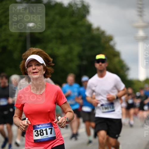 29.06.2025 - hella hamburg halbmarathon Dr. Thomas Lammeyer http://msf.ph/oto/8502969 29.06.2025 10:25:51 Kennedybrücke 1072, 1158, 1191, 1250, 1401, 1668, 1958, 2271, 2315, 2353, 2529, 2635, 2815, 2841, 3122, 3606, 3770, 3817, 3825, 3826, 4046, 4697, 4786, 5061, 5122, 5395, 5412, 5493, 5641, 5759, 5957, 6086, 6103, 7075, 7228, 7522, 7672, 7781, 8095, 8286, 8860, 8896, 8959, 9326, 9369, 9483, 9499, 9532, 9624, 9635, 10019, 10125, 10374, 10787, 10874, 10921, 11117, 11425 meine-sportfotos.de