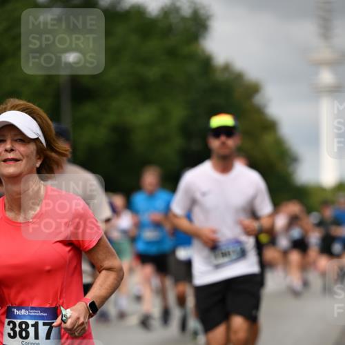 29.06.2025 - hella hamburg halbmarathon Dr. Thomas Lammeyer http://msf.ph/oto/8502983 29.06.2025 10:25:52 Kennedybrücke 1072, 1158, 1191, 1250, 1401, 1668, 1958, 2271, 2315, 2353, 2529, 2815, 2841, 3122, 3606, 3770, 3817, 3825, 3826, 4046, 4697, 4786, 5061, 5122, 5395, 5412, 5493, 5641, 5759, 5957, 6086, 6103, 7075, 7228, 7522, 7672, 7781, 8095, 8286, 8860, 8896, 8959, 9002, 9326, 9369, 9483, 9499, 9532, 9624, 9635, 10019, 10125, 10374, 10787, 10874, 10921, 11117, 11425 meine-sportfotos.de