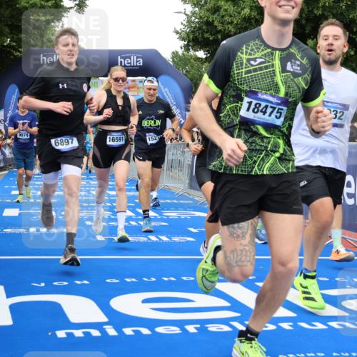 29.06.2025 - hella hamburg halbmarathon Strokosch-Dieckow http://msf.ph/oto/8503305 29.06.2025 10:52:12 Ziel 1482, 2397, 2595, 4419, 4587, 4837, 5032, 5087, 5093, 5378, 5482, 6164, 6897, 7732, 7896, 9074, 9082, 12135, 12580, 13707, 13726, 14248, 14300, 15275, 15446, 15829, 16003, 16320, 16591, 16666, 17033, 17130, 17773, 18475, 18801 meine-sportfotos.de