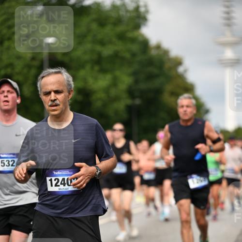 29.06.2025 - hella hamburg halbmarathon Dr. Thomas Lammeyer http://msf.ph/oto/8503804 29.06.2025 10:26:17 Kennedybrücke 1158, 1269, 1294, 1419, 1668, 1958, 1963, 2009, 2063, 2172, 2919, 3108, 3172, 3735, 3768, 3825, 3826, 3946, 4046, 4289, 4375, 4376, 4556, 5079, 5641, 6030, 6676, 6805, 7375, 7612, 7672, 7794, 8431, 8860, 8884, 8896, 8954, 9002, 9062, 9204, 9327, 9516, 9635, 9788, 9807, 10167, 10710, 10902, 10921 meine-sportfotos.de