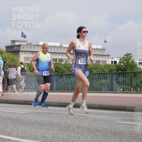 29.06.2025 - hella hamburg halbmarathon Luisa Fischer http://msf.ph/oto/8503827 29.06.2025 10:14:21 Kennedybrücke 9169, 5379, 1166, 1866, 1992, 4227, 5379, 5990, 5991, 9169, 9191, 10372 meine-sportfotos.de