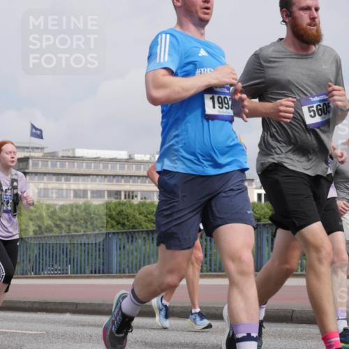 29.06.2025 - hella hamburg halbmarathon Luisa Fischer http://msf.ph/oto/8503879 29.06.2025 10:14:28 Kennedybrücke 1992, 5605, 12473, 1166, 1992, 4227, 5254, 5990, 5991, 7571, 9191, 10428 meine-sportfotos.de