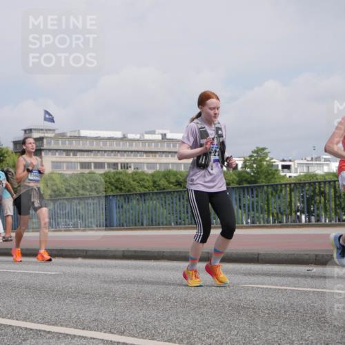 29.06.2025 - hella hamburg halbmarathon Luisa Fischer http://msf.ph/oto/8503884 29.06.2025 10:14:29 Kennedybrücke 0428, 15945, 1166, 1166, 1992, 4227, 5254, 5990, 5991, 7571, 9191, 10428 meine-sportfotos.de