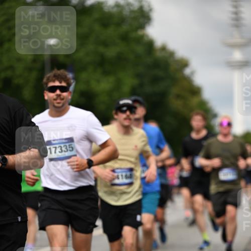 29.06.2025 - hella hamburg halbmarathon Dr. Thomas Lammeyer http://msf.ph/oto/8504177 29.06.2025 10:26:28 Kennedybrücke 1269, 1294, 1419, 1598, 1963, 2009, 2063, 2172, 2351, 2919, 3108, 3172, 3458, 3735, 3768, 3910, 3946, 4113, 4114, 4375, 4376, 4556, 4829, 5079, 6030, 6303, 6307, 6676, 6805, 6849, 6977, 7097, 7162, 7794, 8431, 8511, 8884, 8954, 9204, 9327, 9516, 9788, 9807, 10167, 10241, 10663, 10710, 10902, 10961, 11046 meine-sportfotos.de